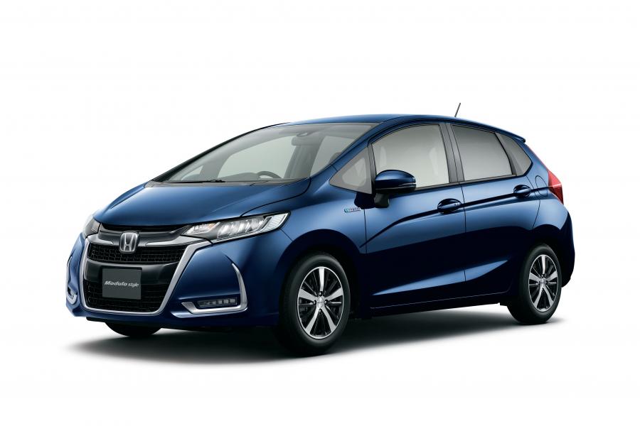  Honda Fit Modulo Style 2018 года  (JP) (фото 7 из 24)
